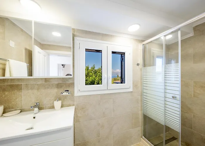 Family Portes With Panoramic View! Villa