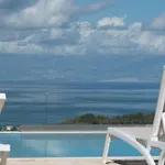 Family Portes With Panoramic View! *